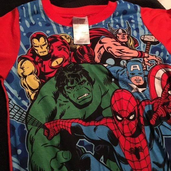 Marvel Ultimate Spider-Man Top - Picture 3 of 4